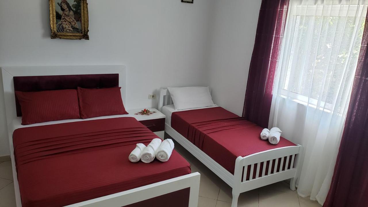 Guesthouse Shehu Ksamil Exterior photo