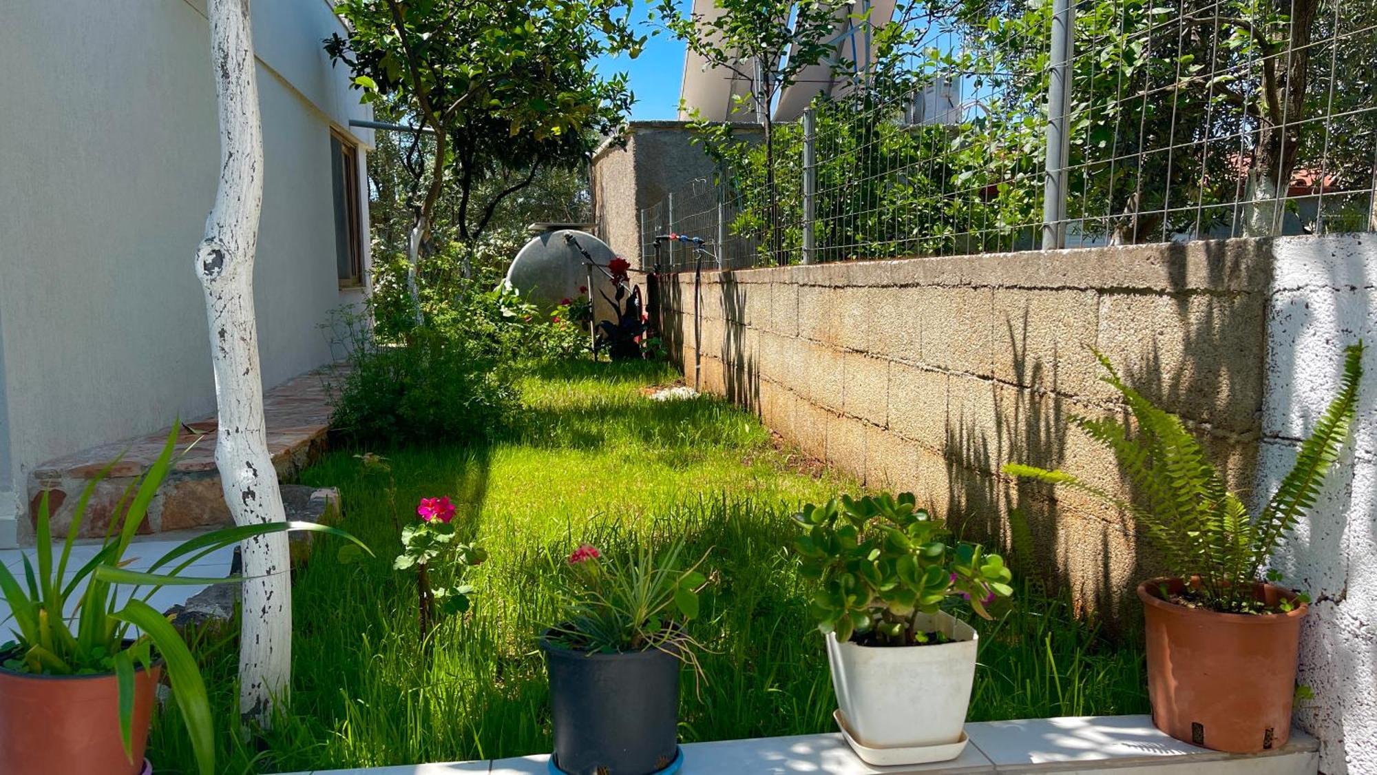 Guesthouse Shehu Ksamil Exterior photo
